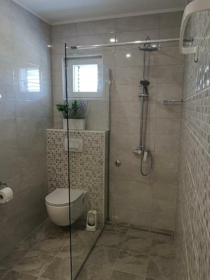 Apartman Darica Vid Primošten Exterior foto
